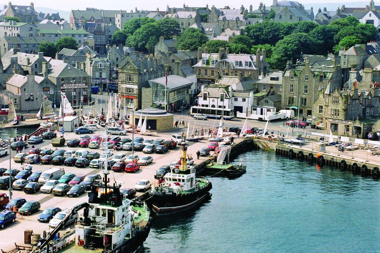 Villa 16 Mounthooly Street Lerwick Exterior foto